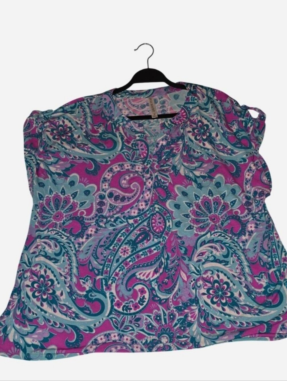 Women’s Paisley Print Short Sleeve Top